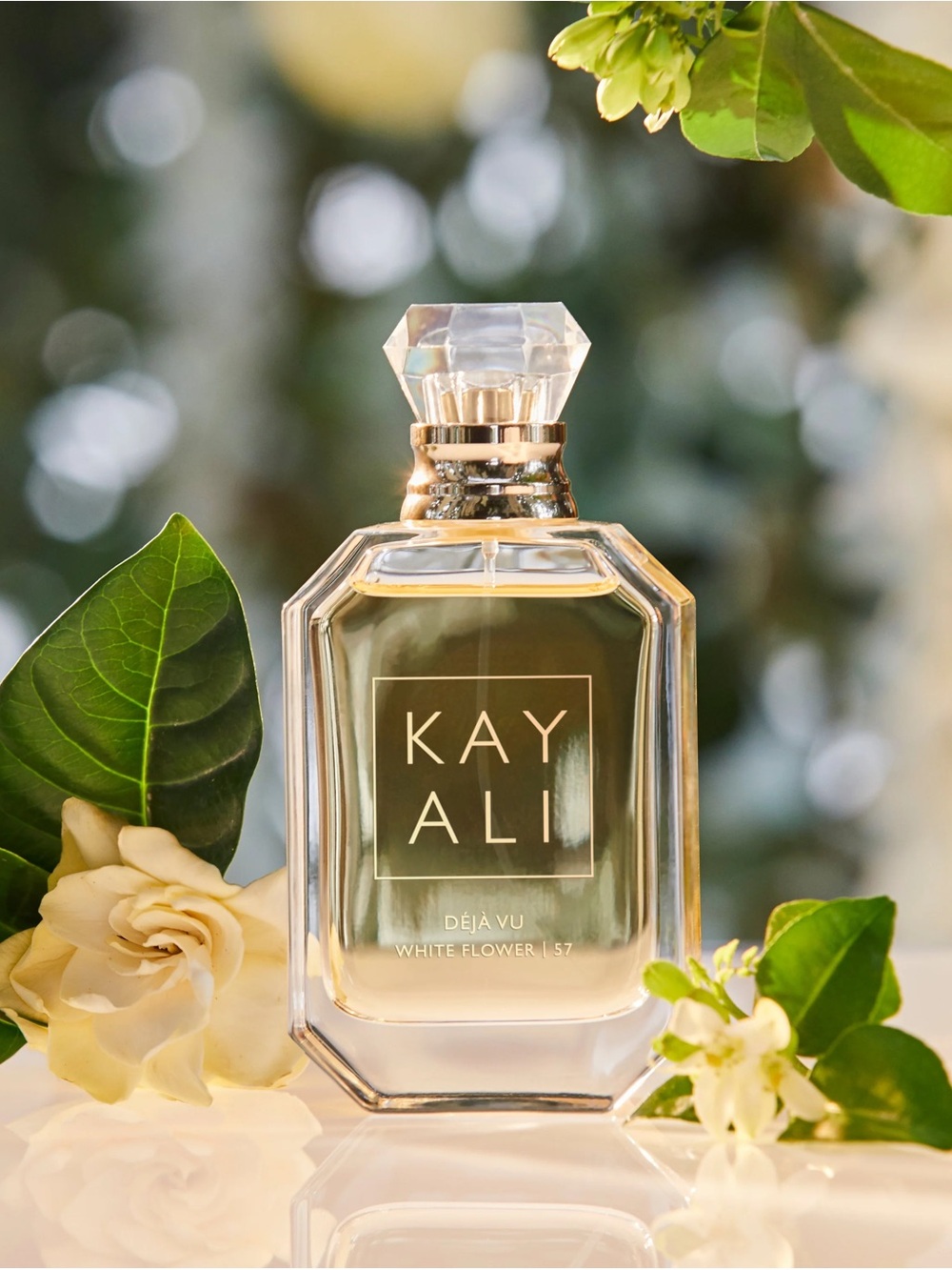 Kayali Deja Vu White Flower 57